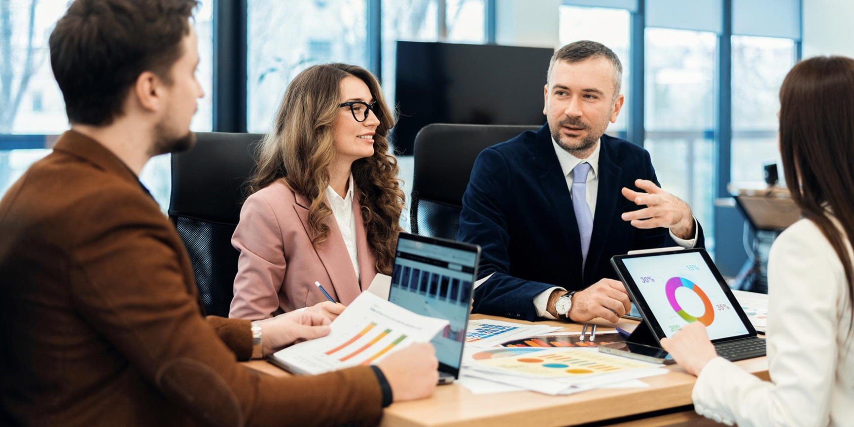 How to Prepare for an Investor Meeting: 15 Essential Tips